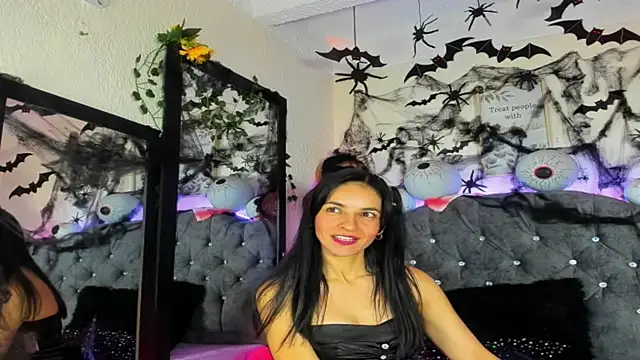 karol rose online show from October 20, 7:17 pm