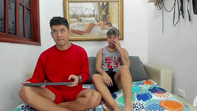 DavilANDkevin2 online show from October 3, 2:49 am