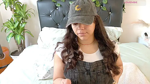 Amanda sweet online show from March 6, 1:06 pm