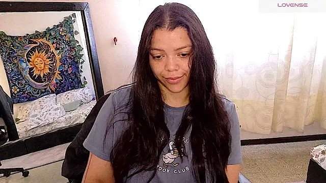 Amanda sweet online show from May 9, 2:30 pm