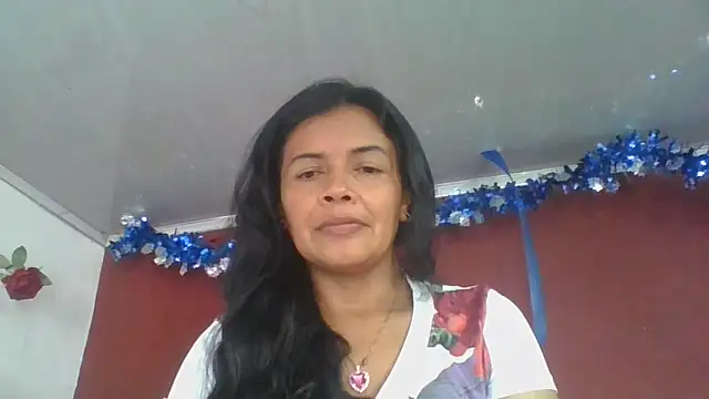 DianaOchoa  online show from February 11, 7:37 pm