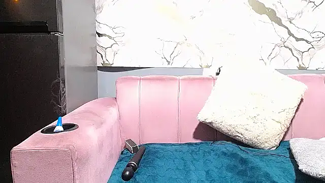 Goddessberry online show from May 26, 8:30 pm