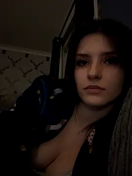 Snapshot of Naughty_CrystalXX chatting on September 29, 11:43 pm Naughty CrystalXX online show from September 29, 11:43 pm