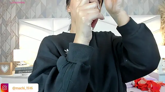 victoria   jonnes online show from November 19, 12:16 pm