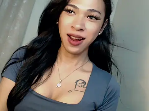 Annaloula online show from January 12, 8:47 pm