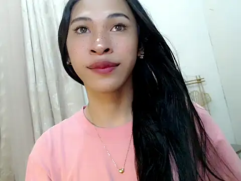 Annaloula online show from February 3, 7:35 am