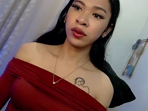 Annaloula online show from March 23, 7:31 pm