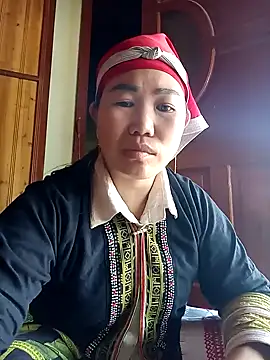 jienrrr online show from October 10, 12:37 am