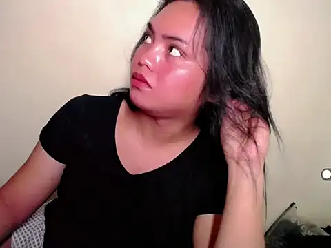 zhillycate online show from September 18, 1:04 am