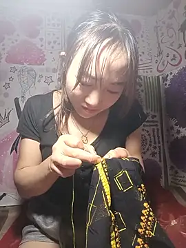 Zhan99999 online show from May 25, 1:10 pm