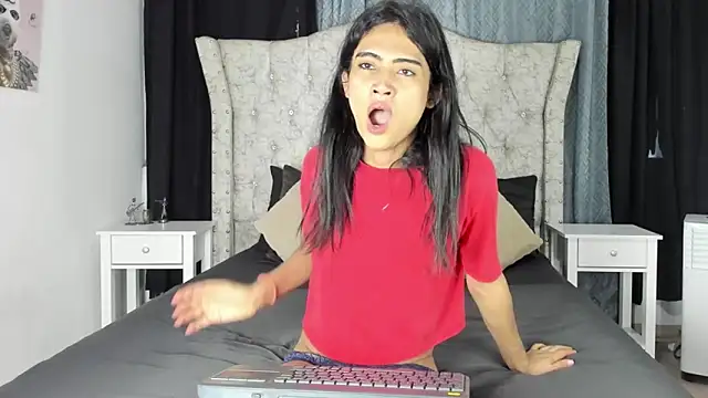 aleja spearsx online show from May 8, 11:57 am