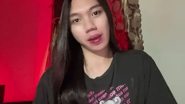 Snapshot of kat_mire chatting on September 12, 7:32 pm kat mire online show from September 12, 7:32 pm