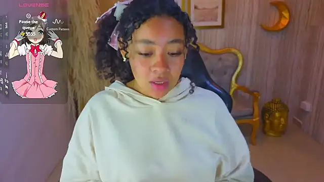 risada temptation s online show from October 10, 3:33 am