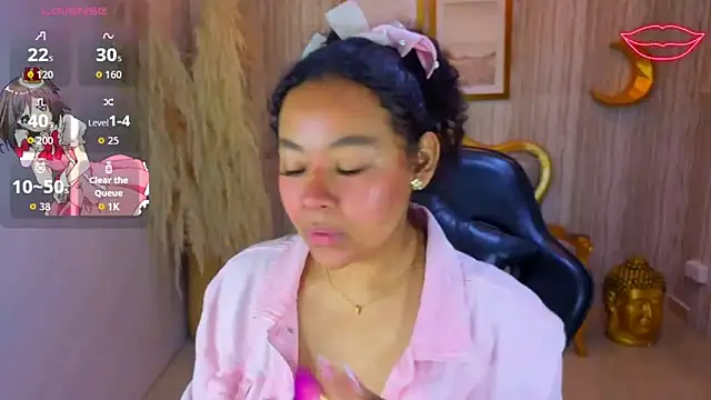 risada temptation s online show from October 11, 3:44 am