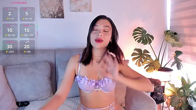 Estrer collins online show from February 20, 8:09 pm