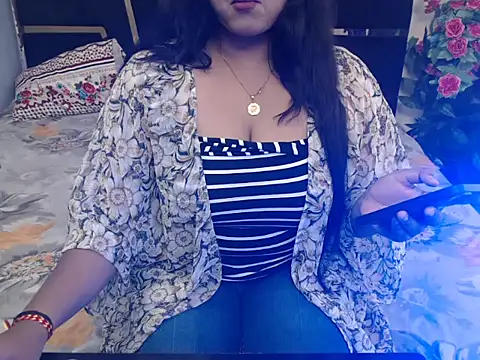 Snapshot of yours-ishika chatting on September 9, 5:18 am yours-ishika online show from September 9, 5:18 am
