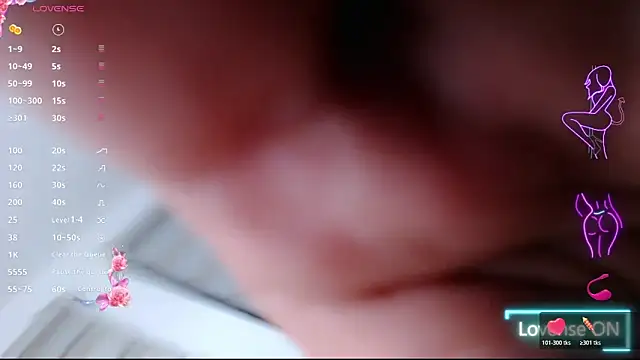 Lalisaslut18 online show from February 3, 6:51 am