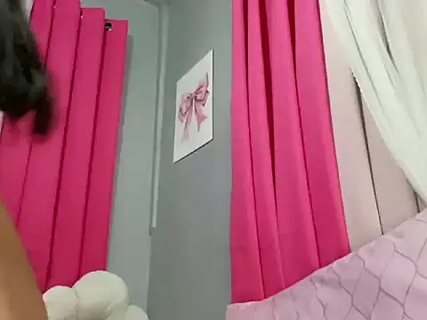 hottie lianne18 online show from May 10, 2:08 pm