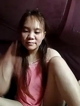 Nguyet135 online show from April 2, 1:52 pm