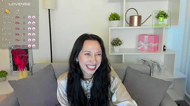 RubiHarlot online show from October 5, 1:43 am