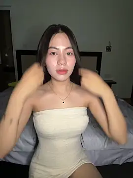 Snapshot of -katinat- chatting on October 2, 4:12 pm -katinat- online show from October 2, 4:12 pm