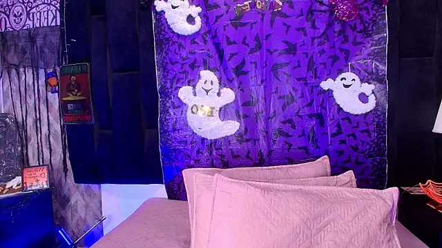 wensheng  online show from October 18, 7:15 pm