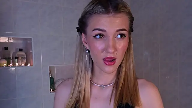 BeatrixGummer online show from October 27, 8:25 pm