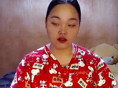  Lylia online show from May 17, 4:33 am