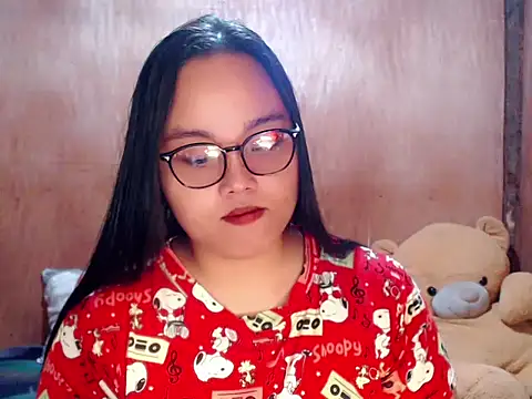  Lylia online show from March 22, 8:59 pm