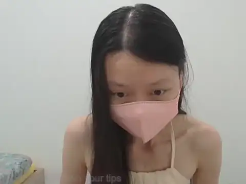 Snapshot of AlinaBaby_x chatting on September 28, 6:02 pm AlinaBaby x online show from September 28, 6:02 pm