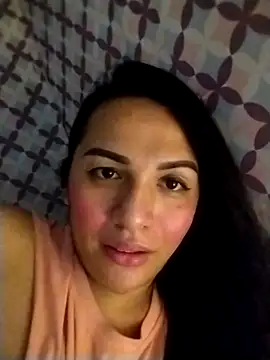 enoria1992 online show from October 17, 5:54 am