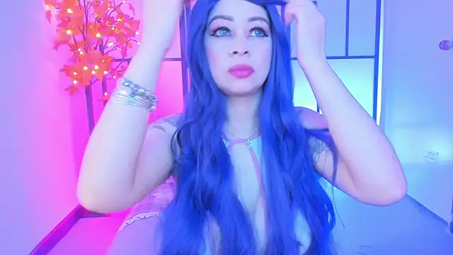 juanita-69 online show from September 23, 3:59 am
