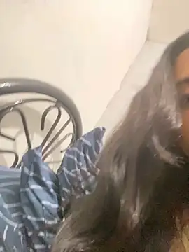 urcurlydiva online show from October 21, 8:29 am