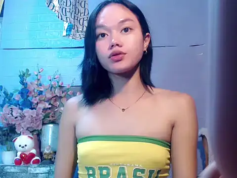 sexybabewarrior online show from May 12, 9:21 pm