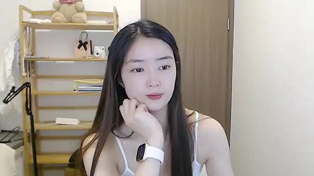 Mimi-cnbaby online show from April 3, 2:15 pm