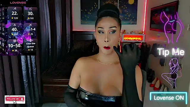 AubreySaint online show from May 8, 12:52 pm