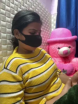 Hot Jaanvi  online show from March 5, 8:21 am