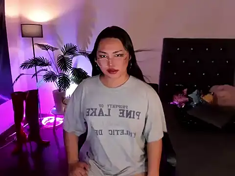 Unique Maya online show from March 27, 10:05 am