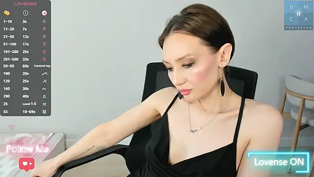MinaDiamondd online show from May 7, 5:12 am