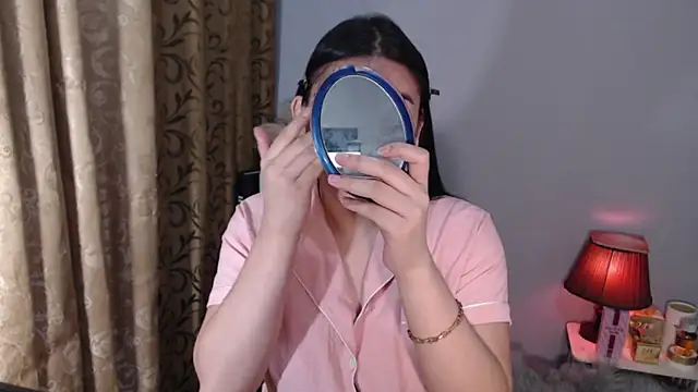 wild flowerx online show from December 17, 11:25 am