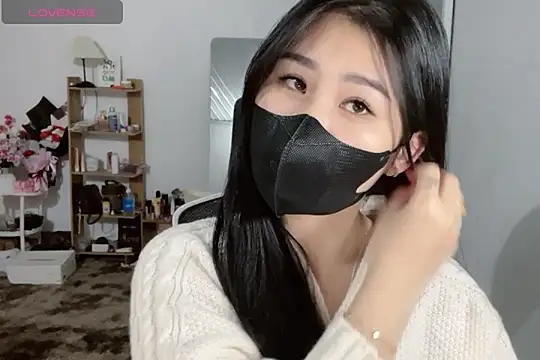    Daisy    online show from November 18, 3:13 pm