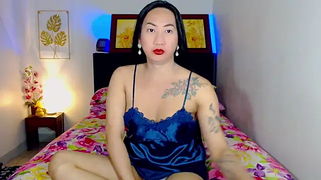 LovelyQueen69 online show from March 6, 8:53 am