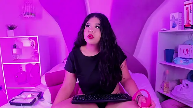 Amanda Moore online show from September 11, 4:13 am