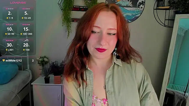 Violet Griffen online show from December 5, 4:08 pm