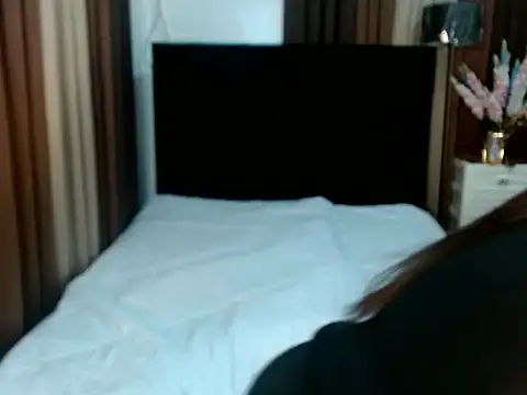 EstellaStarXxx online show from February 15, 7:13 pm