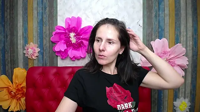 KarinaSwann online show from September 18, 6:12 am