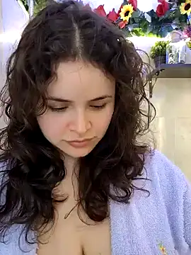 SeleneLuminari8 online show from May 9, 4:20 pm