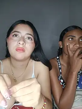 Chloe Sky love online show from May 23, 4:44 am