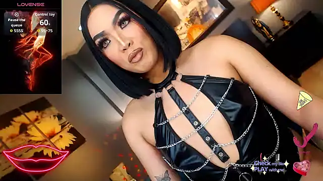 FridaHumphrey online show from September 24, 5:56 pm