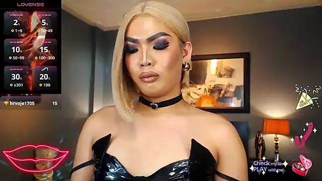 FridaHumphrey online show from September 15, 6:04 pm